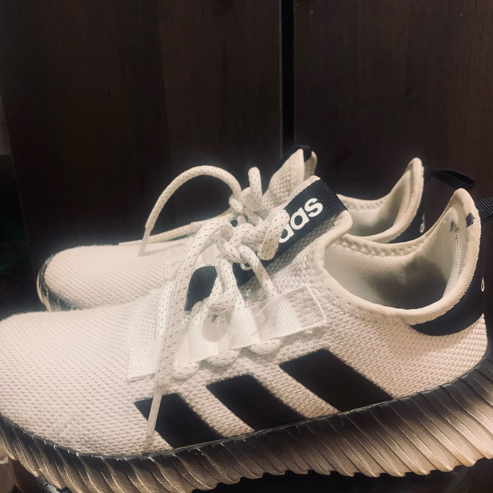 Adidas Kaptir 3.0 Otholite White and Black Athletic Running Shoes